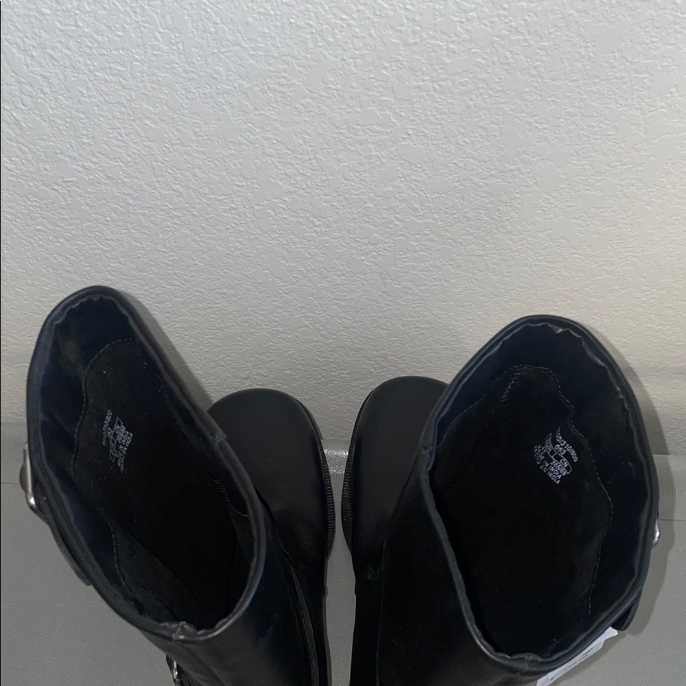 New Zara Women’s Black Buckled Leather Ankle Boots - Picture 7 of 10